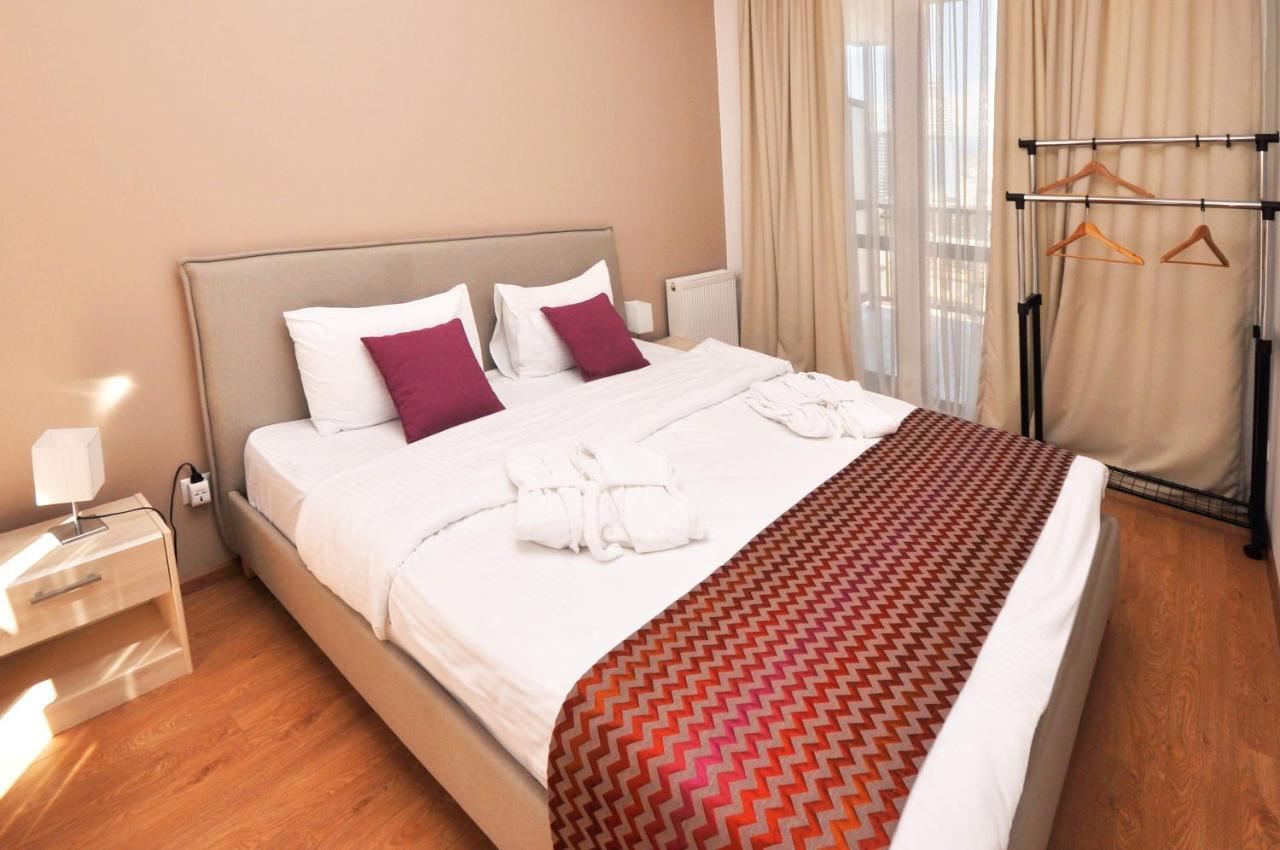 Bfg Suites Apartments Tbilisi Exteriör bild